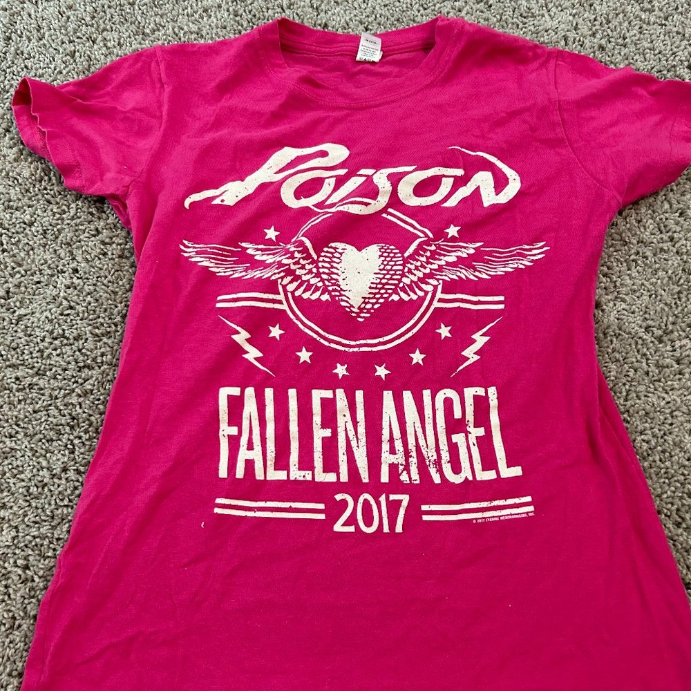 Womens Poison Fallen Angel 2017 Concert T-Shirt